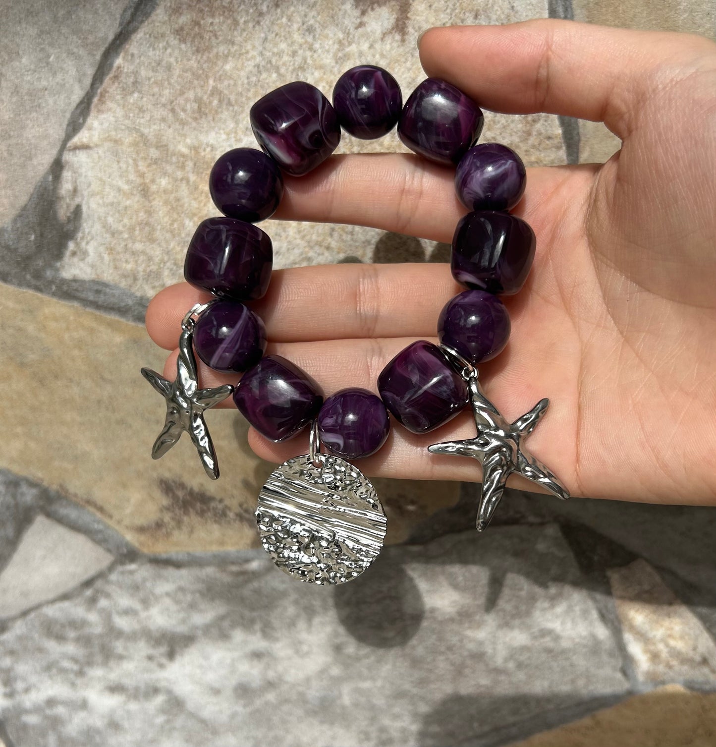 Pulsera elástica en acrílico