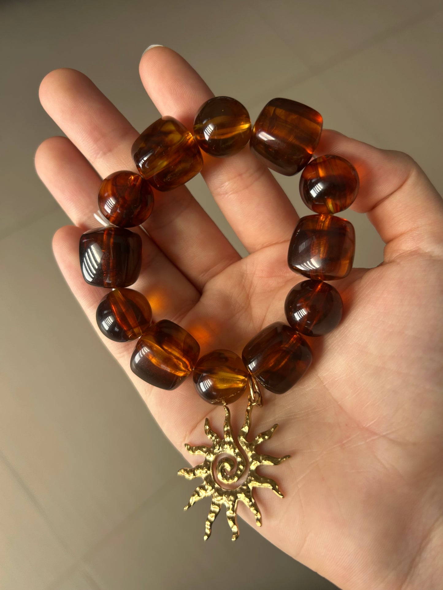 Pulsera elástica en acrílico