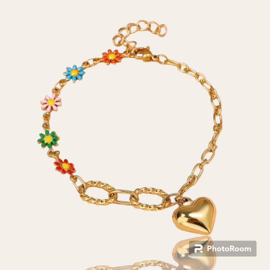 Flower heart pendant bracelet